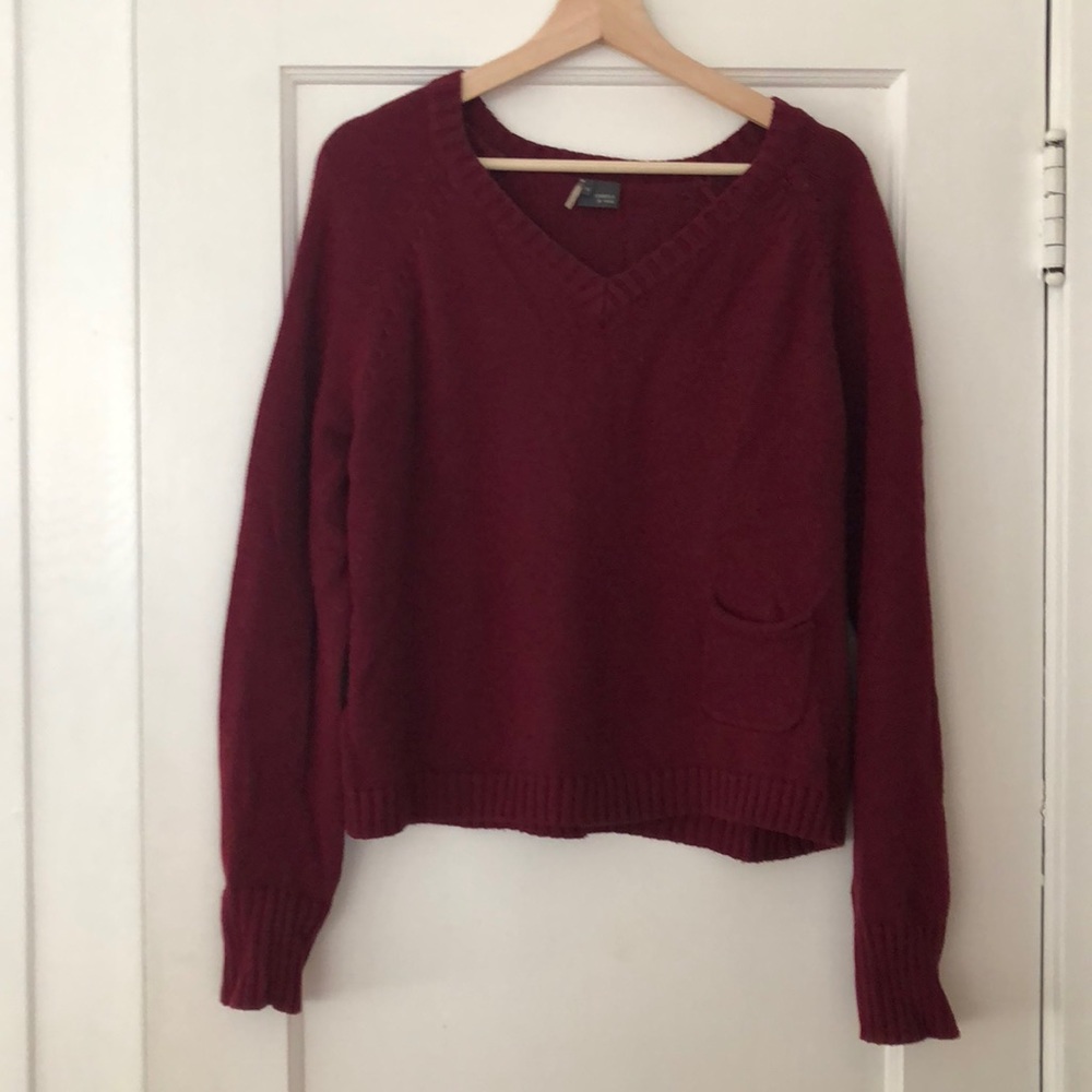 Red Cropped V-Neck Sweater